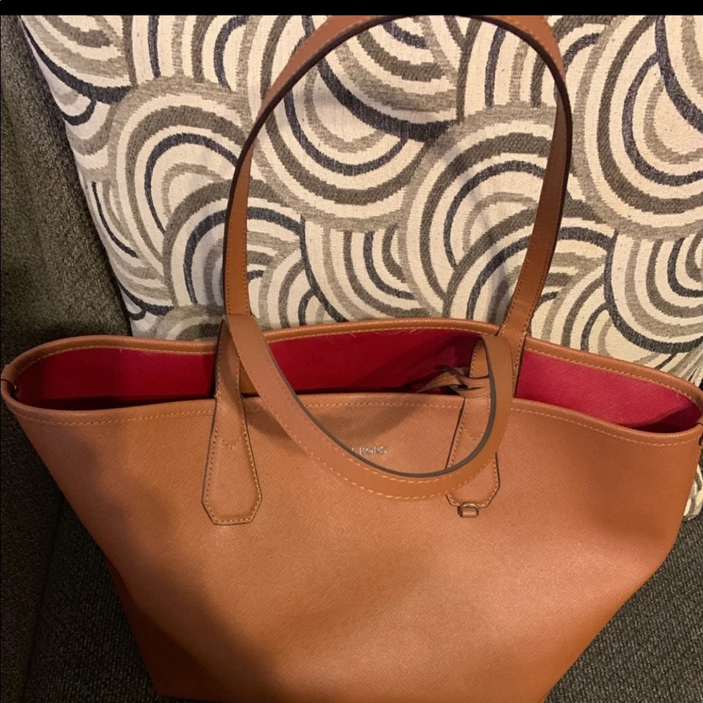 Michael Kors medium reversible tote .